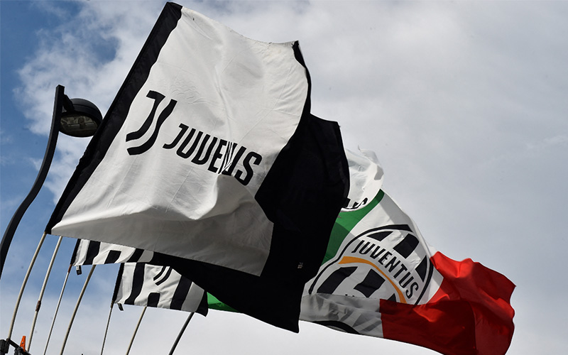 Bị trừ điểm, Juventus gần như mất cơ hội dự Champions League