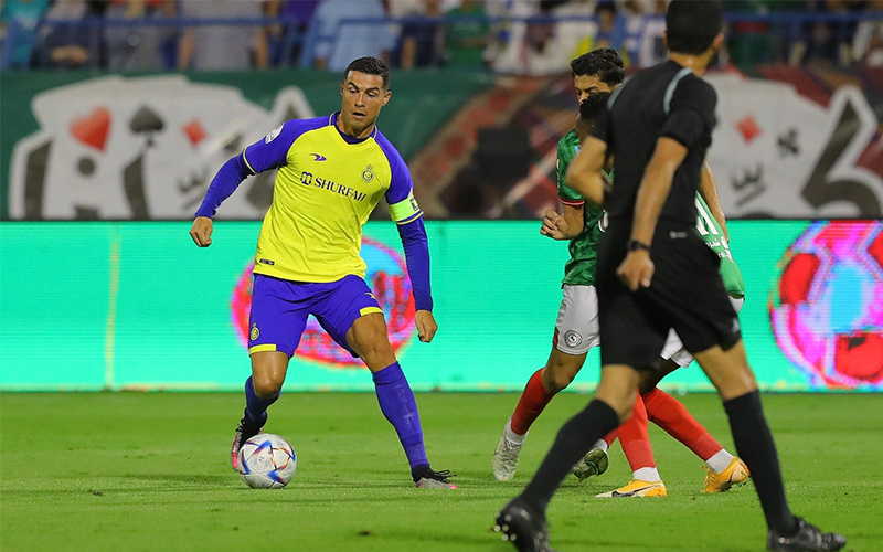 Tỏa sáng ở Al-Nassr, Ronaldo đón nhận danh hiệu cấp lục địa