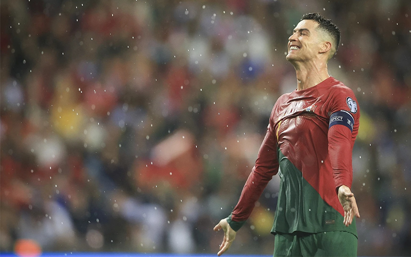 Ronaldo khiến Ả Rập “dậy sóng” chưa từng có